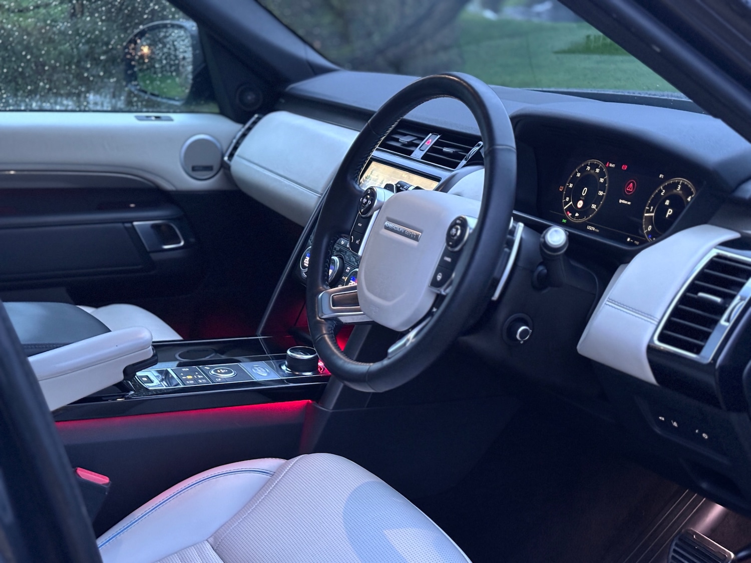 Used Land Rover Discovery 2018 for sale - 77289298: Photo 7