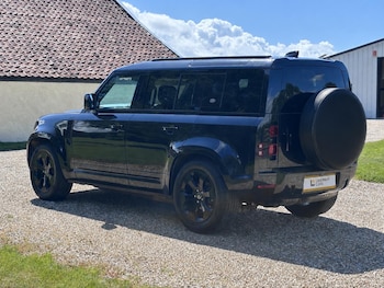 Used Land Rover Defender 2022 for sale - 78805341: Photo