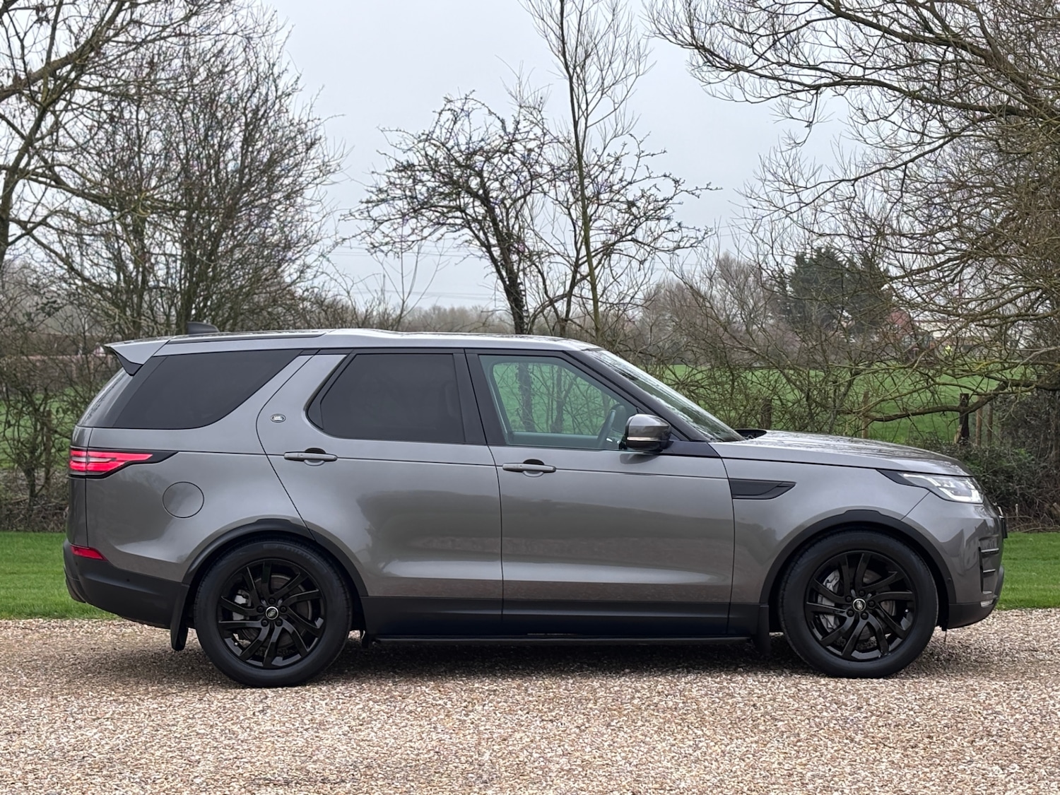 Used Land Rover Discovery 2019 for sale - 77796810: Photo 5