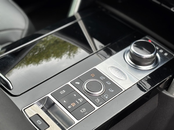 Used Land Rover Discovery 2019 for sale - 75631437: Photo 17