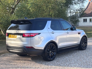 Used Land Rover Discovery 2019 for sale - 79508198: Photo