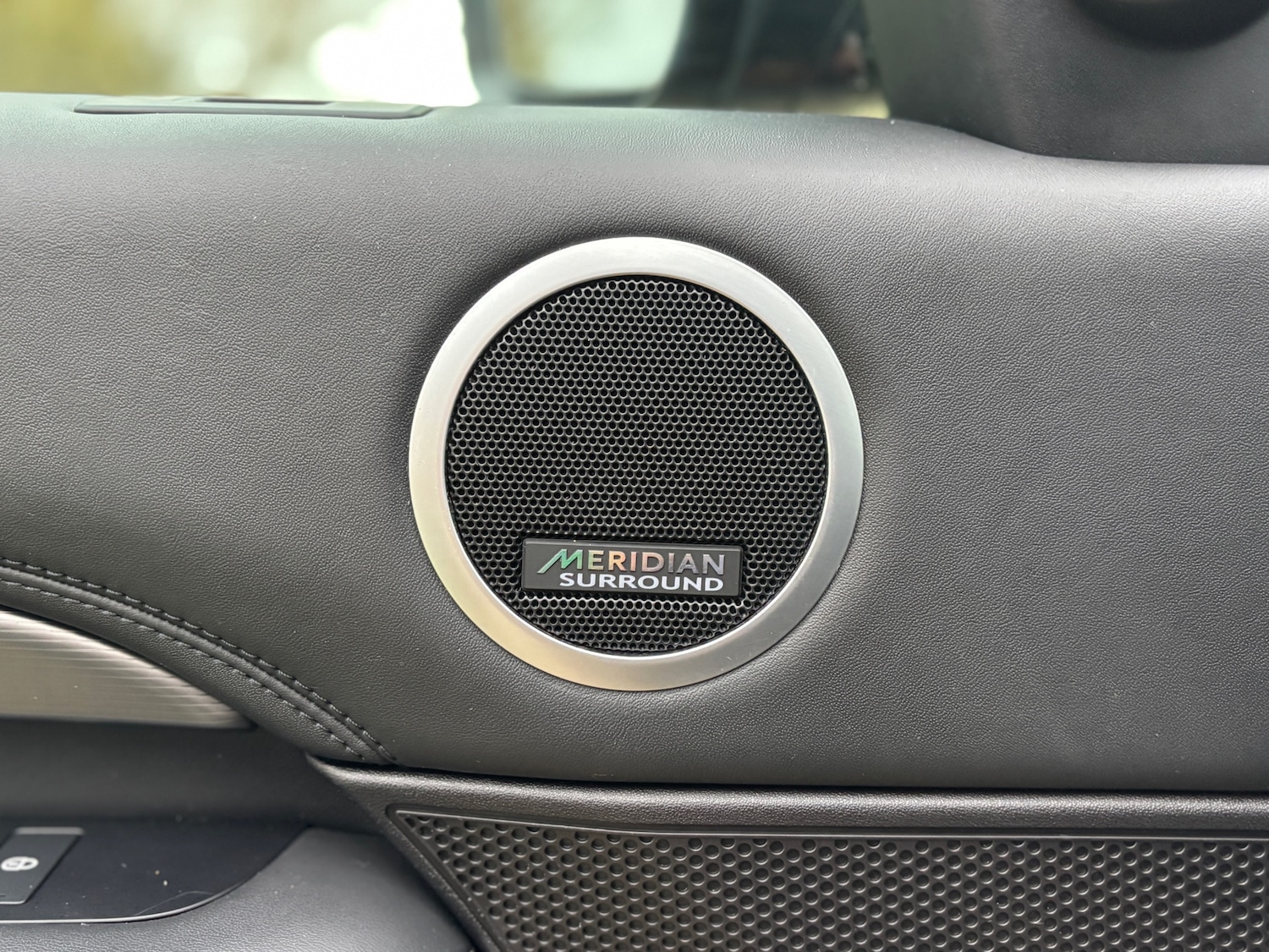 Used Land Rover Discovery 2018 for sale - 76471372: Photo 18