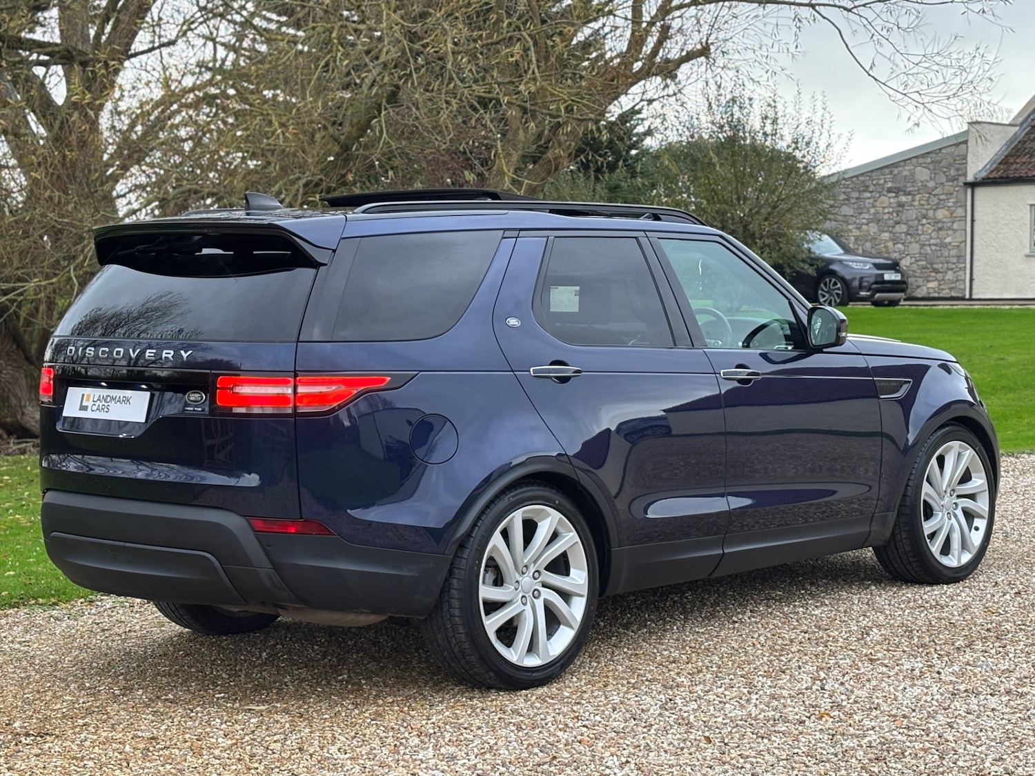 Used Land Rover Discovery 2018 for sale - 76471372: Photo 5