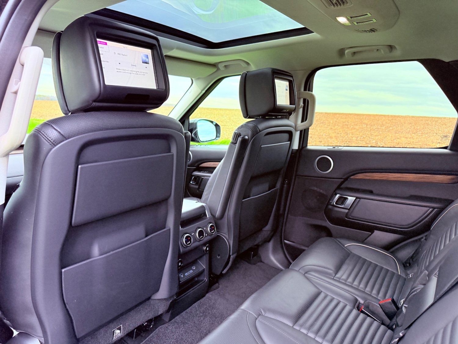 Used Land Rover Discovery 2018 for sale - 76687397: Photo 20