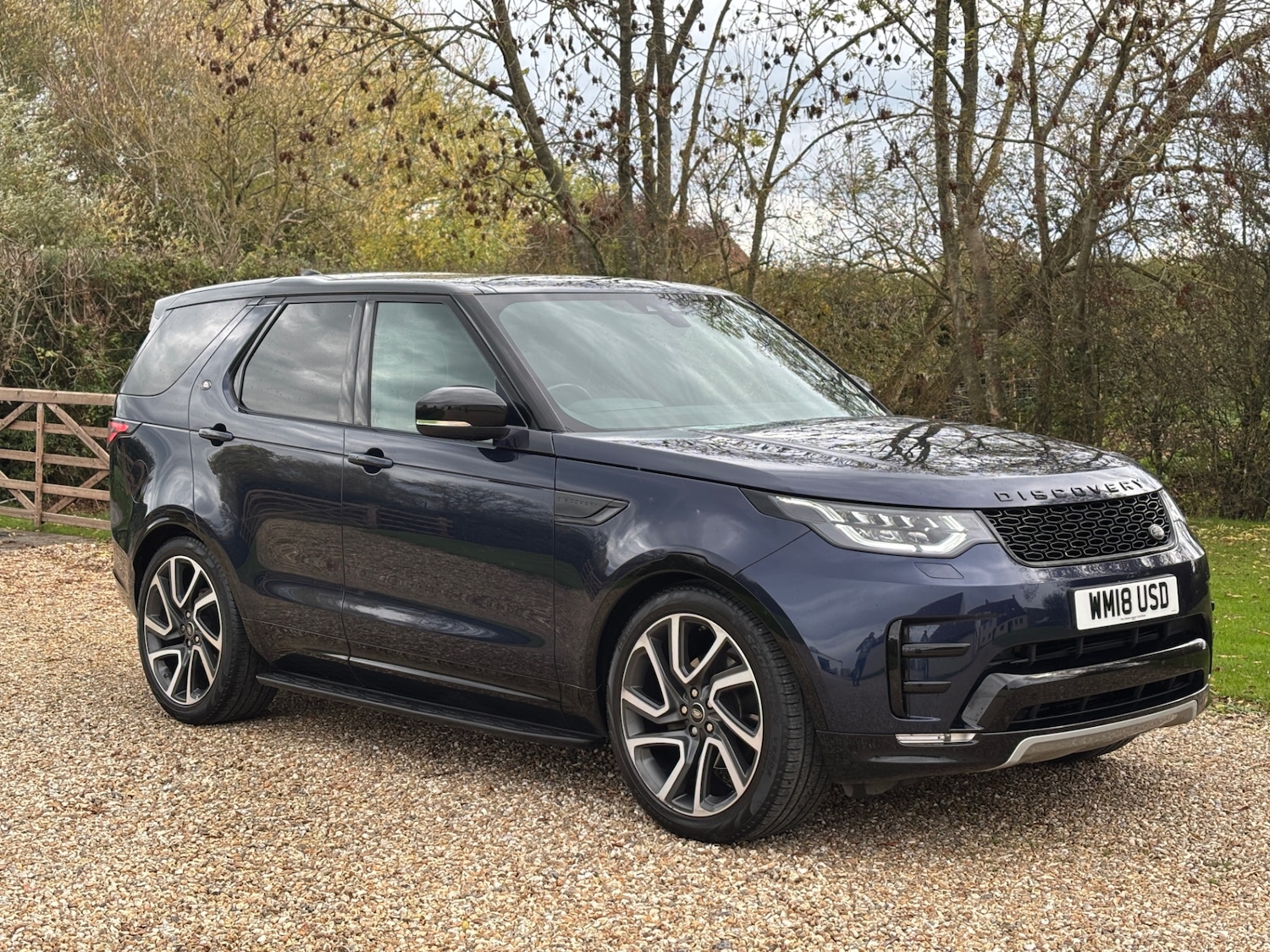 Used Land Rover Discovery 2018 for sale - 76358294: Photo 1