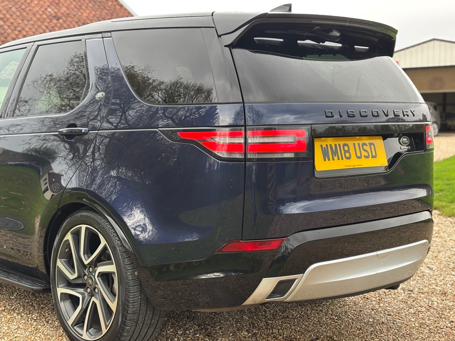 Used Land Rover Discovery 2018 for sale - 76358294: Photo 10