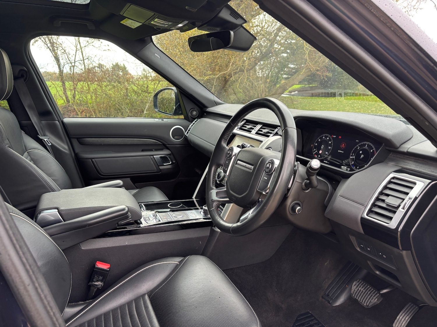 Used Land Rover Discovery 2018 for sale - 76358294: Photo 7