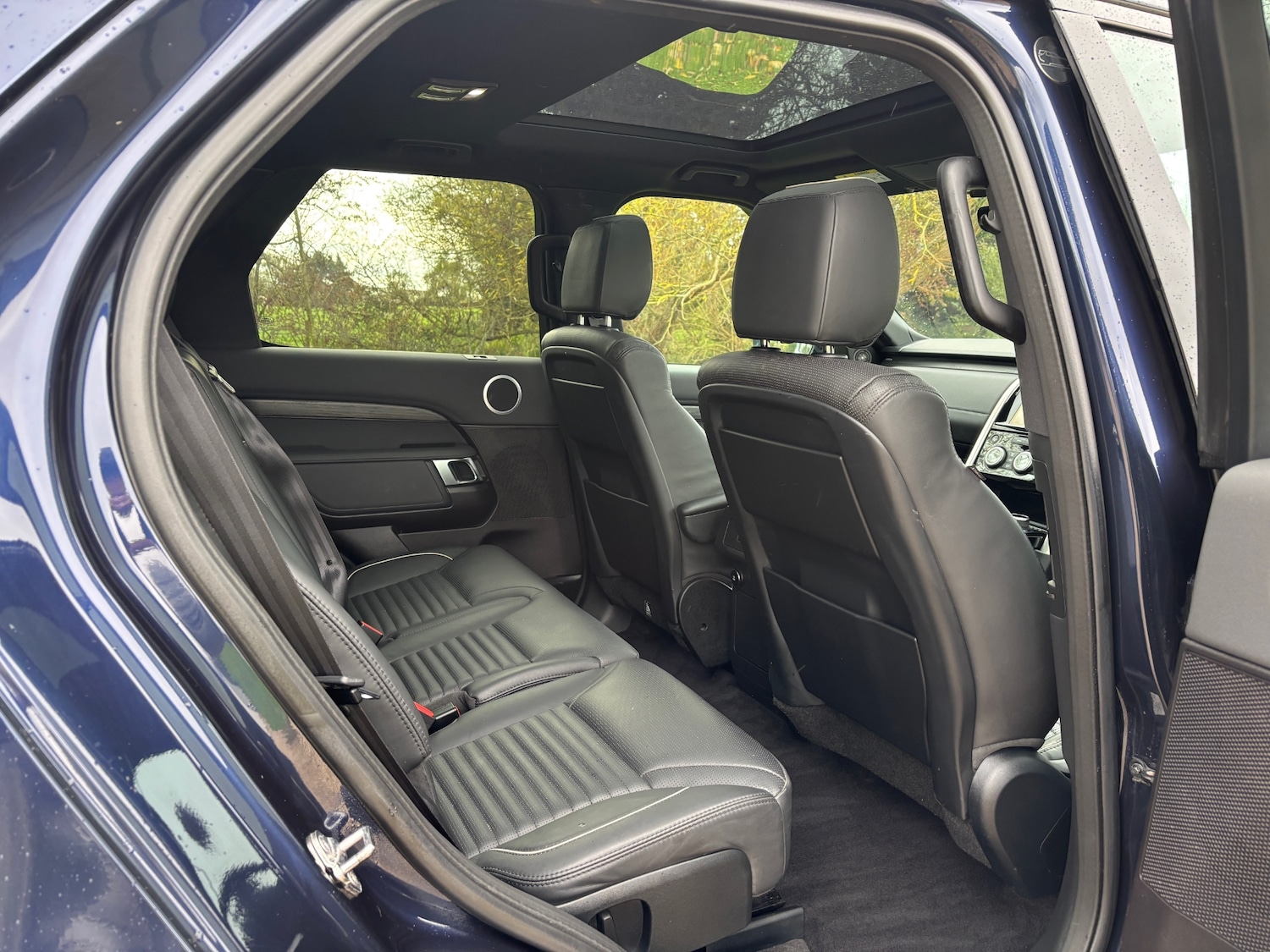 Used Land Rover Discovery 2018 for sale - 76358294: Photo 8