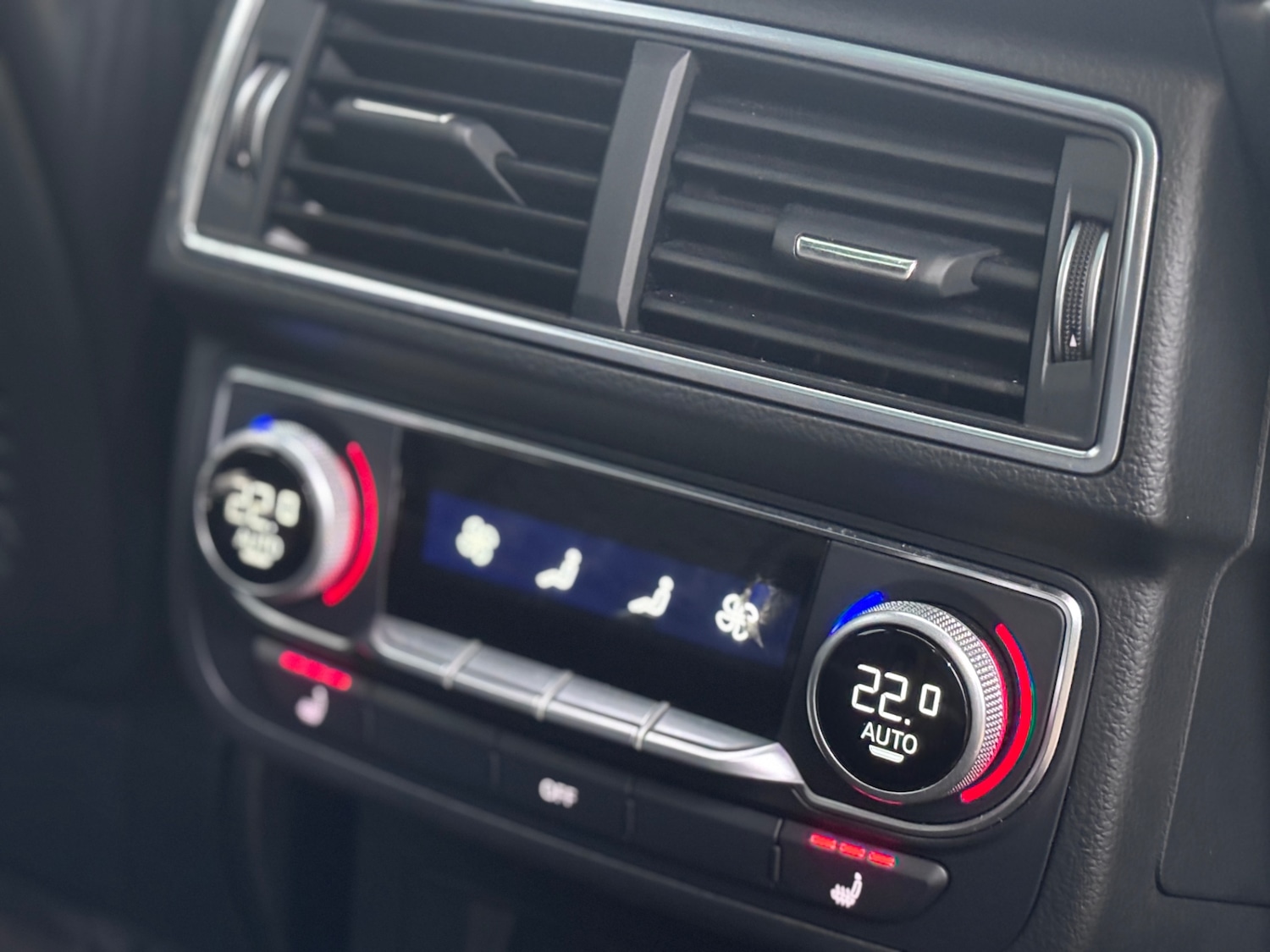 Used Audi Q7 2018 for sale - 77340330: Photo 14