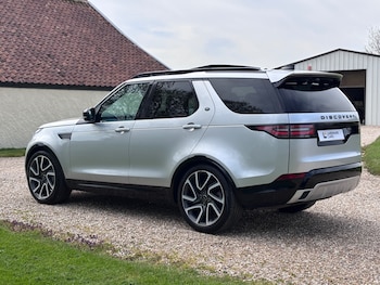 Used Land Rover Discovery 2019 for sale - 78351582: Photo