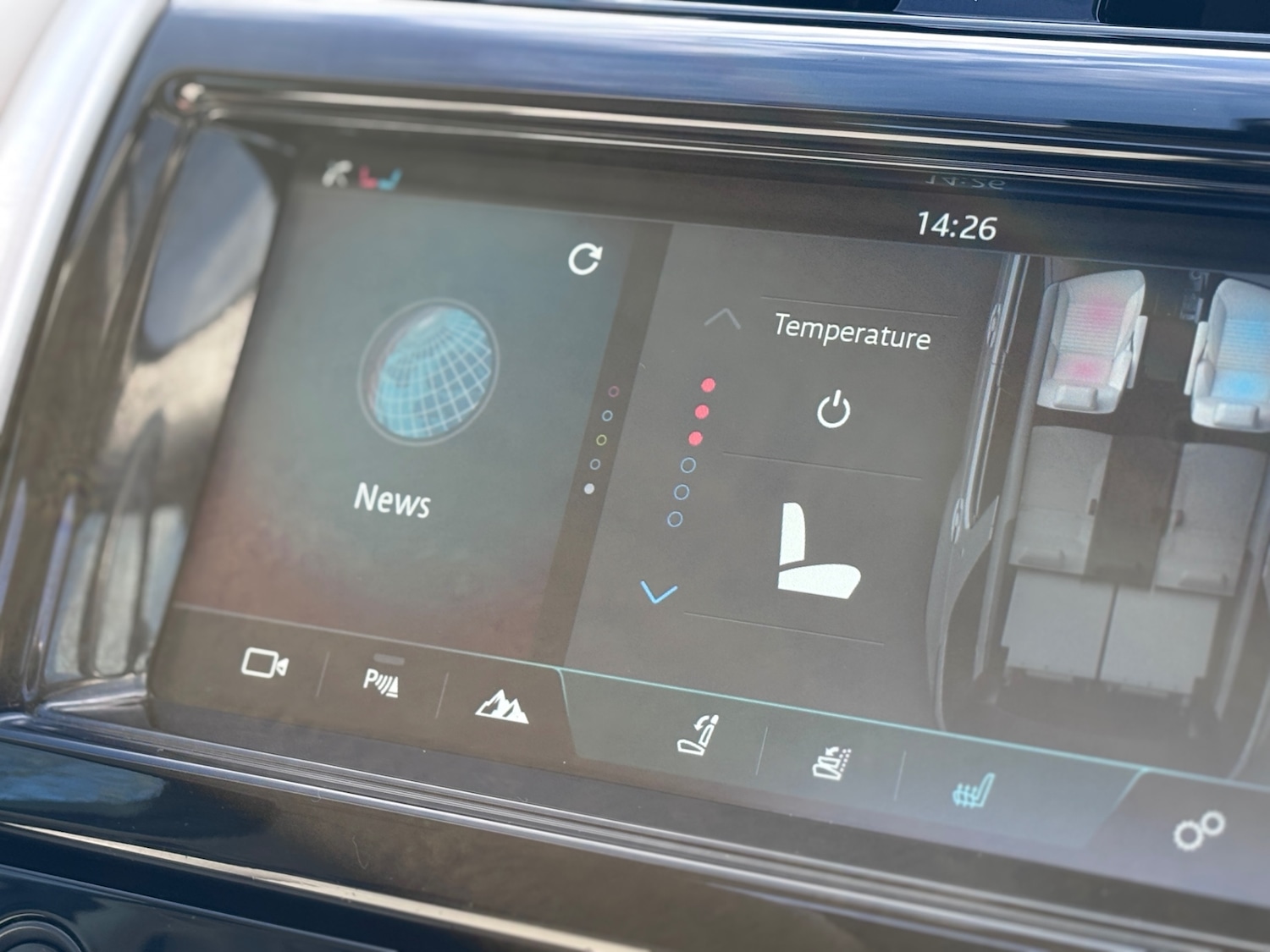 Used Land Rover Discovery 2017 for sale - 77666371: Photo 16