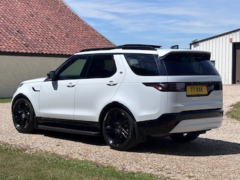 Used Land Rover Discovery 2021 for sale - 79141395: Photo