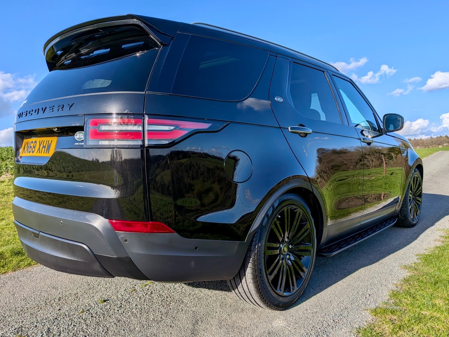 Used Land Rover Discovery 2018 for sale - 77946054: Photo 21