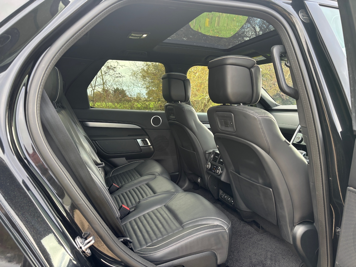 Used Land Rover Discovery 2021 for sale - 76455548: Photo 10