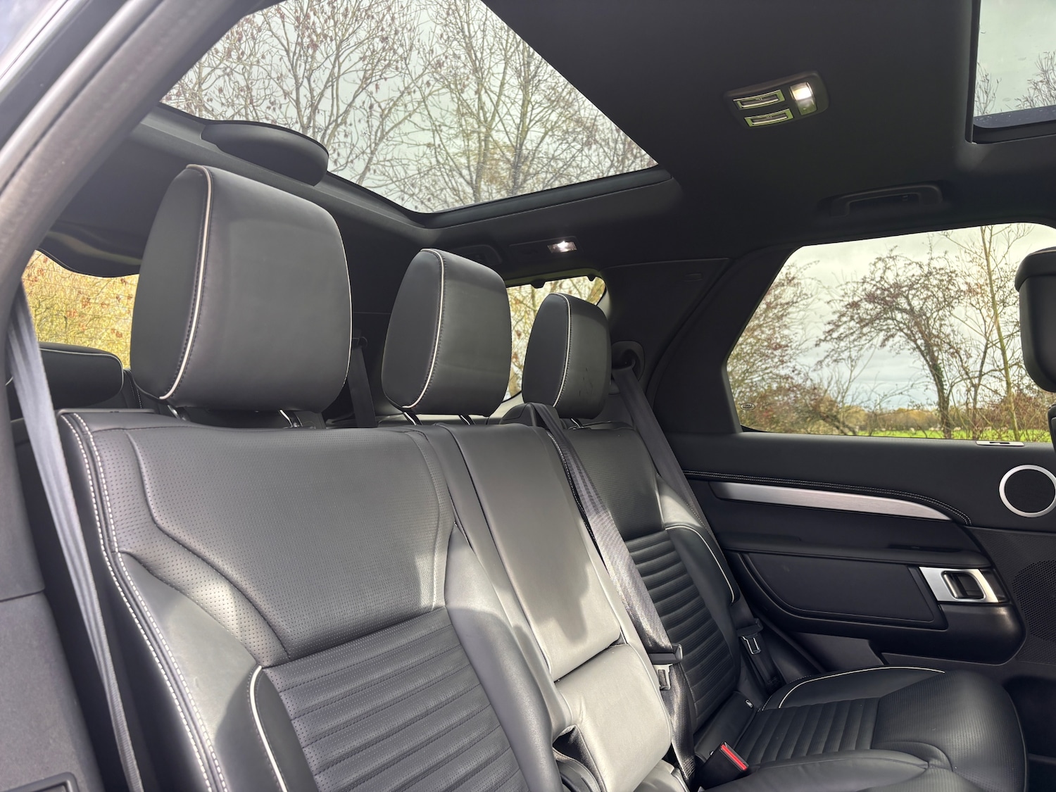 Used Land Rover Discovery 2021 for sale - 76455548: Photo 13