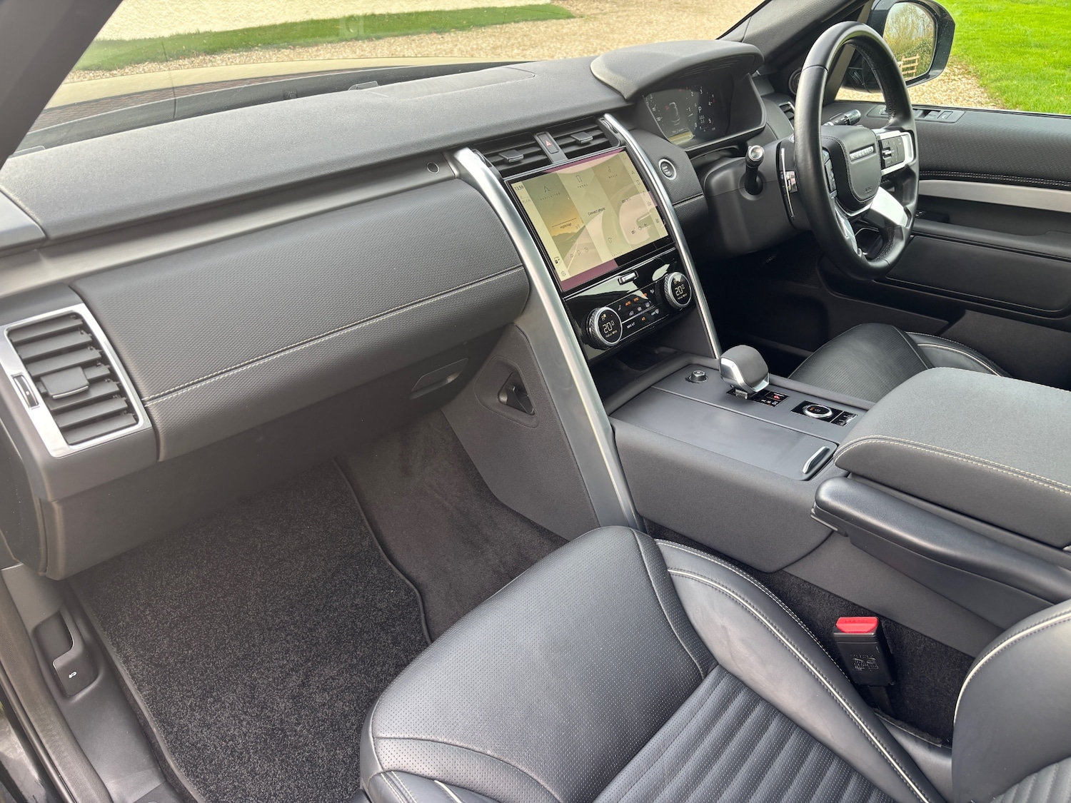 Used Land Rover Discovery 2021 for sale - 76455548: Photo 16