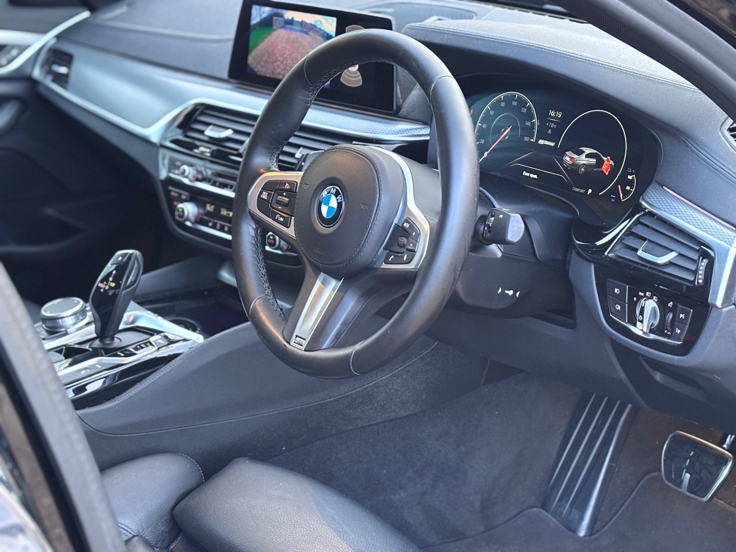 Used BMW 5 Series 2018 for sale - 77329378: Photo 6