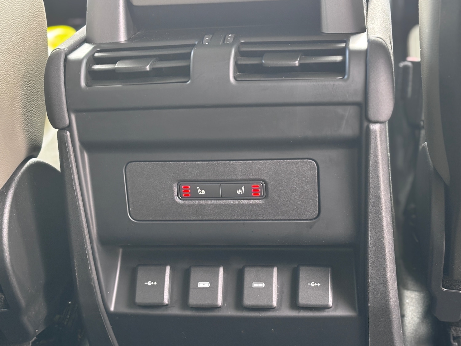 Used Land Rover Defender 2020 for sale - 77921141: Photo 14