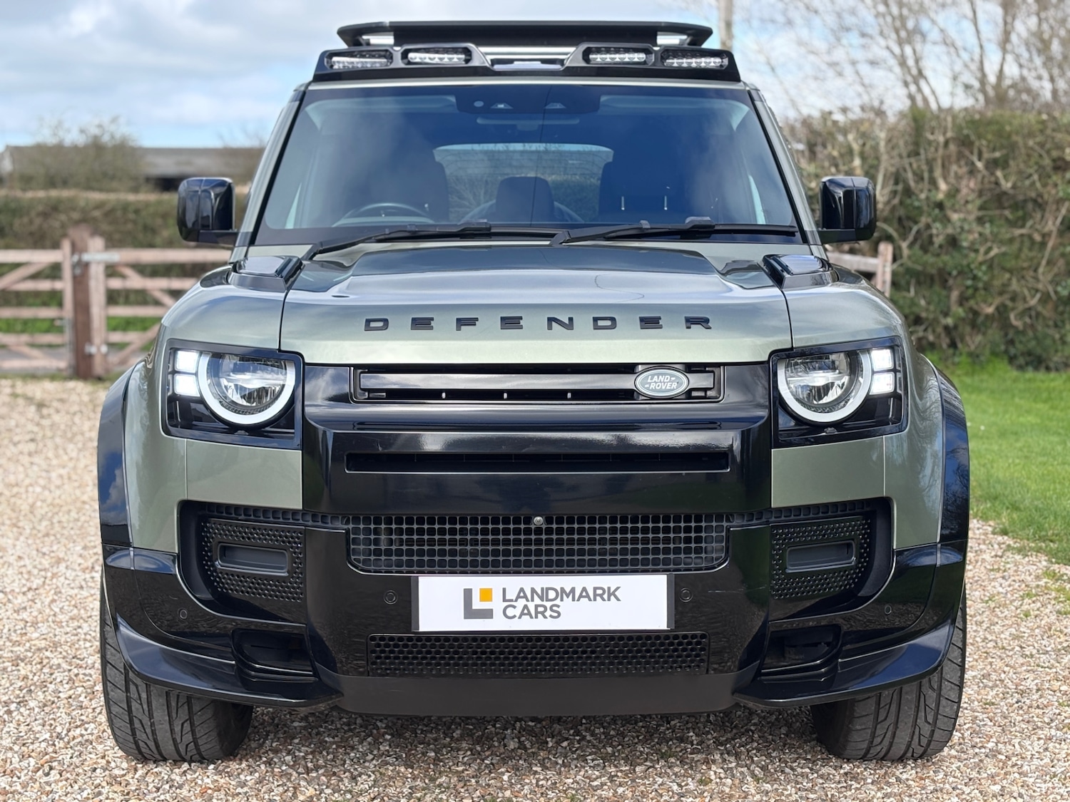 Used Land Rover Defender 2020 for sale - 77921141: Photo 7