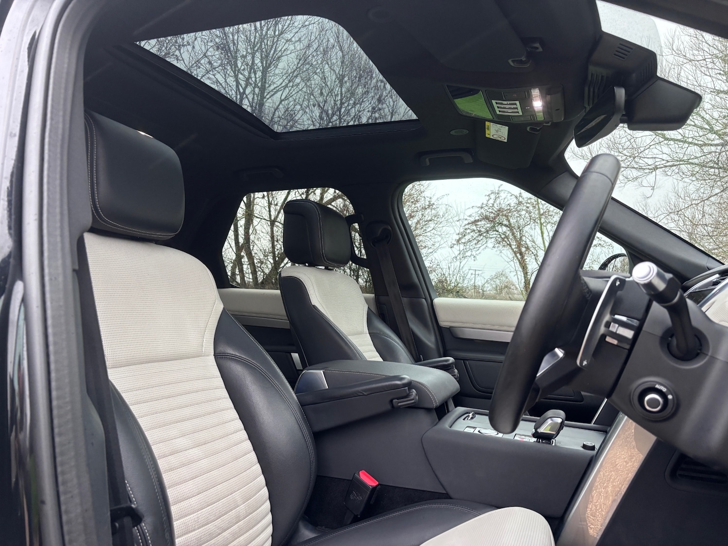 Used Land Rover Discovery 2021 for sale - 76889044: Photo 9