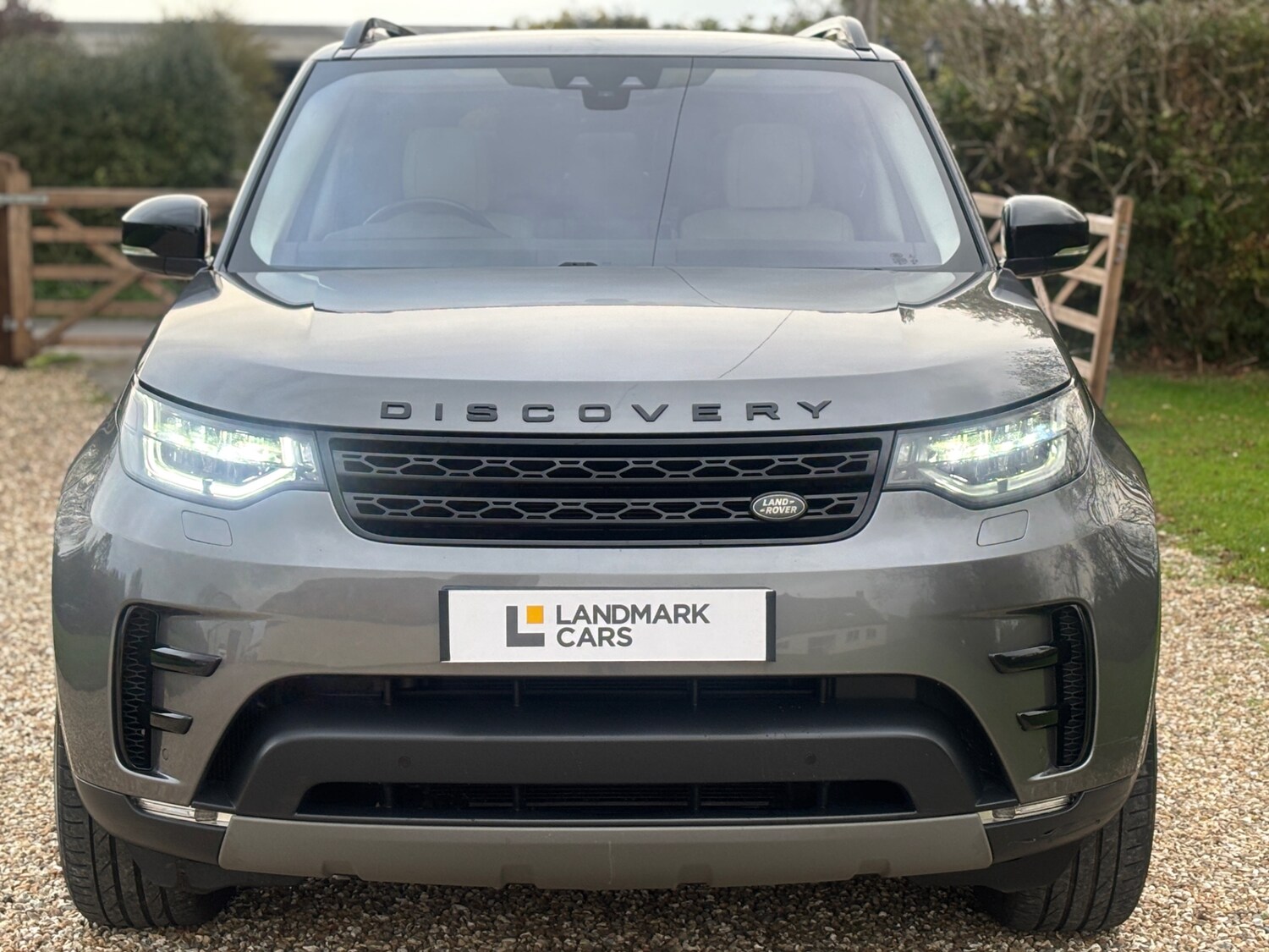 Used Land Rover Discovery 2017 for sale - 76387505: Photo 24