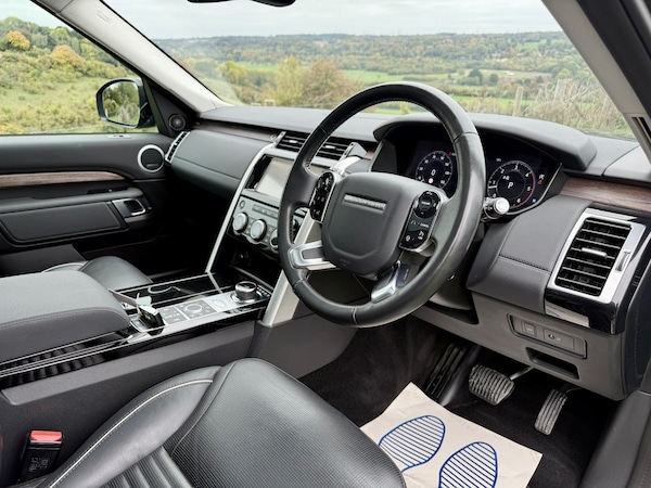 Used Land Rover Discovery 2019 for sale - 76236385: Photo 11