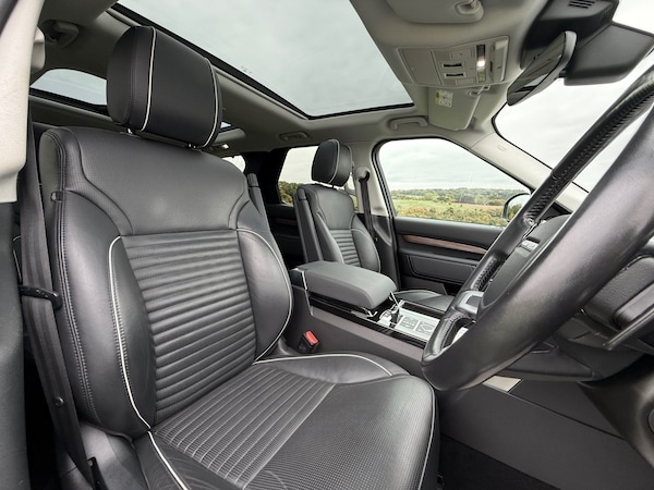 Used Land Rover Discovery 2019 for sale - 76236385: Photo 15