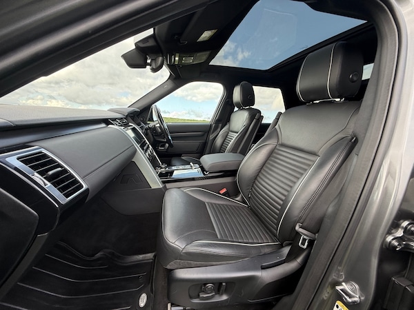 Used Land Rover Discovery 2018 for sale - 76212176: Photo 21