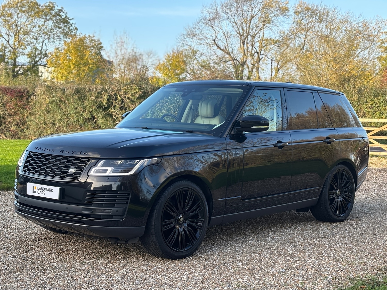 Used Land Rover Range Rover 2019 for sale - 76407669: Photo 3