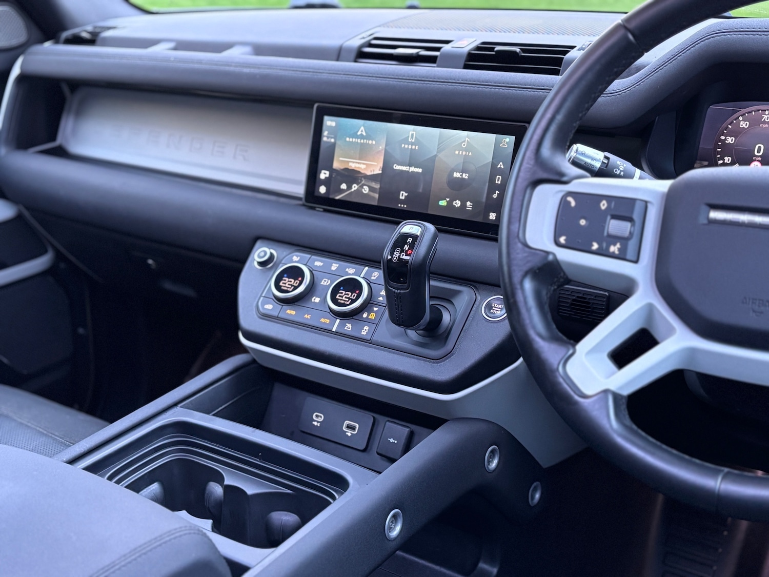 Used Land Rover Defender 2020 for sale - 77694544: Photo 11