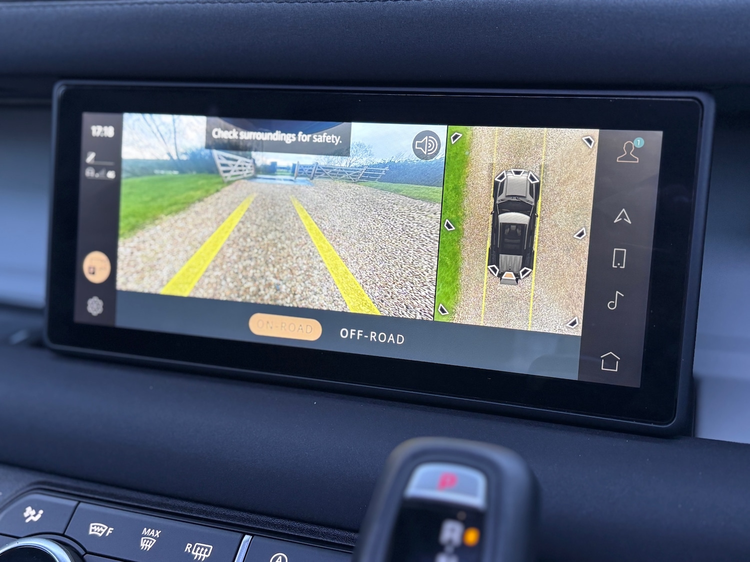 Used Land Rover Defender 2020 for sale - 77694544: Photo 23