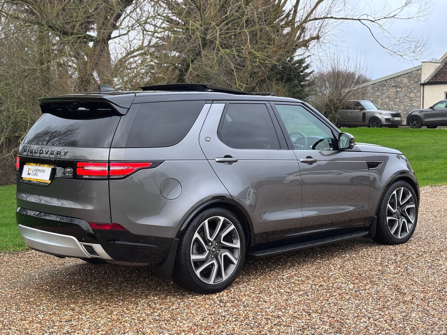 Used Land Rover Discovery 2017 for sale - 77277239: Photo 4