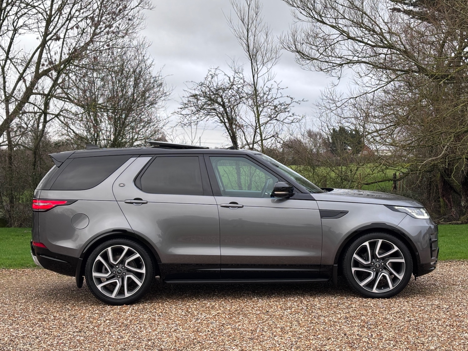 Used Land Rover Discovery 2017 for sale - 77277239: Photo 5