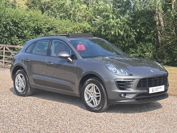 Used Porsche Macan 2017 for sale - 79294406: Photo