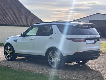 Used Land Rover Discovery 2019 for sale - 78445538: Photo