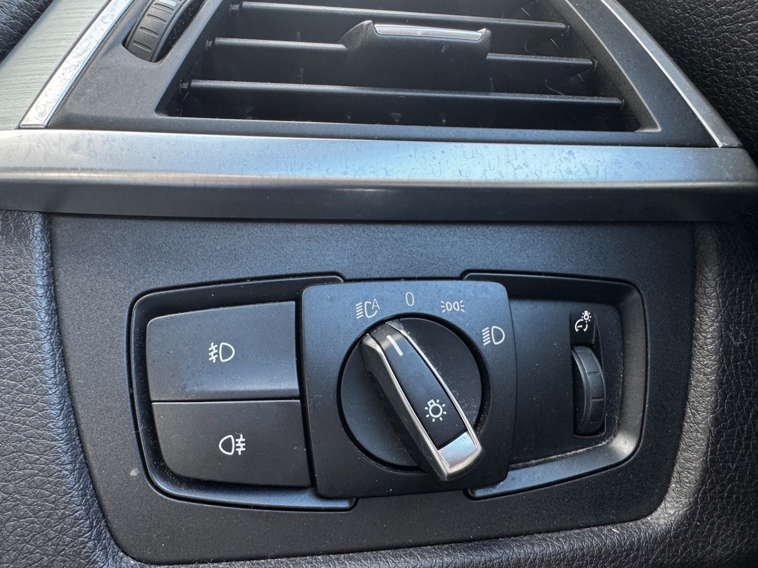 Used BMW 3 Series 2016 for sale - 78215491: Photo 37