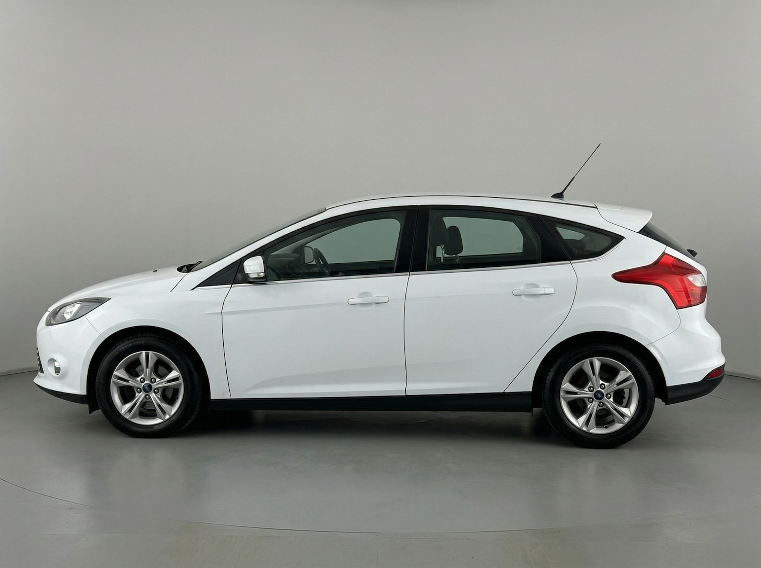 Used Ford Focus 2014 for sale - 78141139: Photo 4
