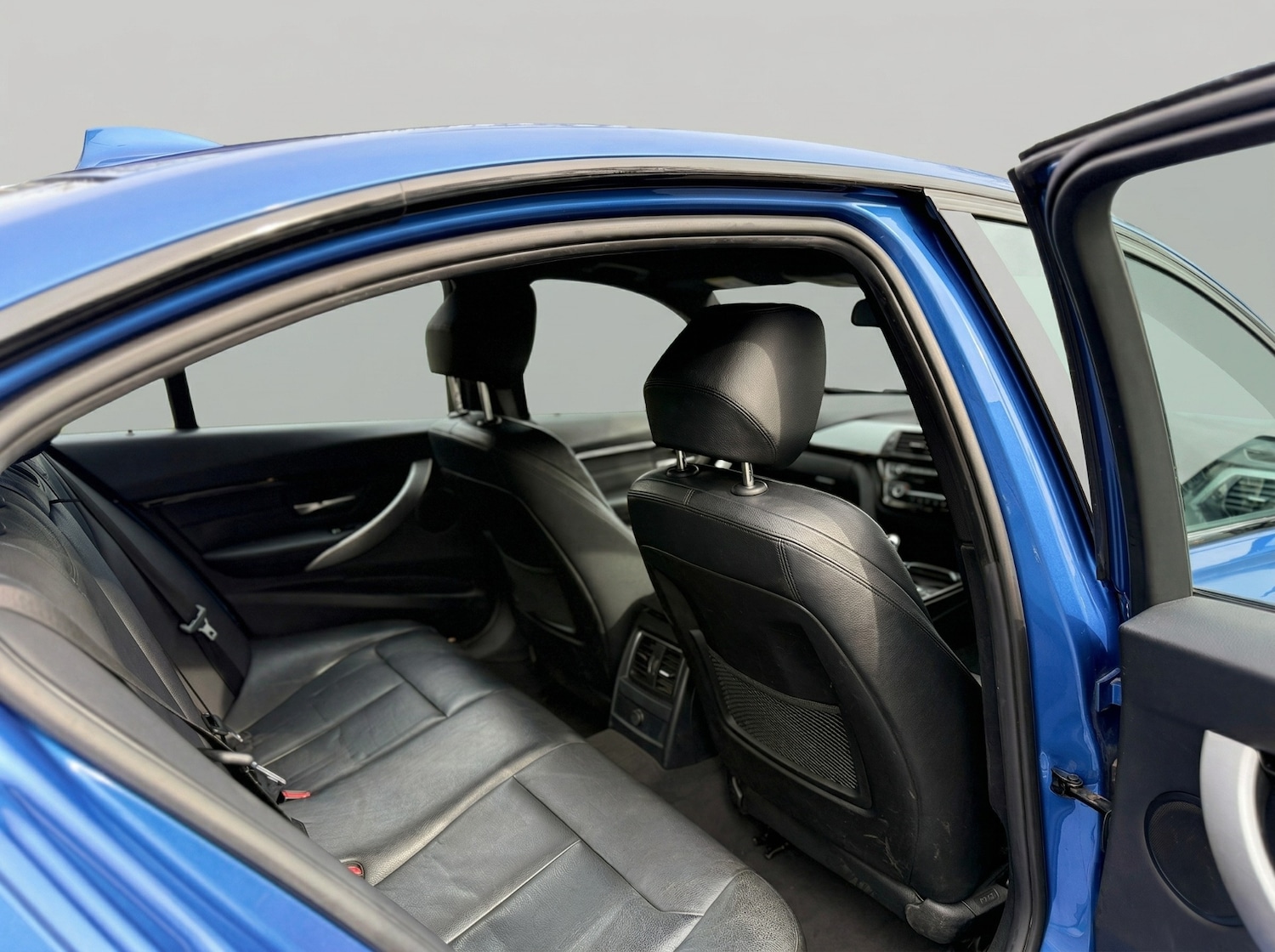 Used BMW 3 Series 2018 for sale - 78125356: Photo 10