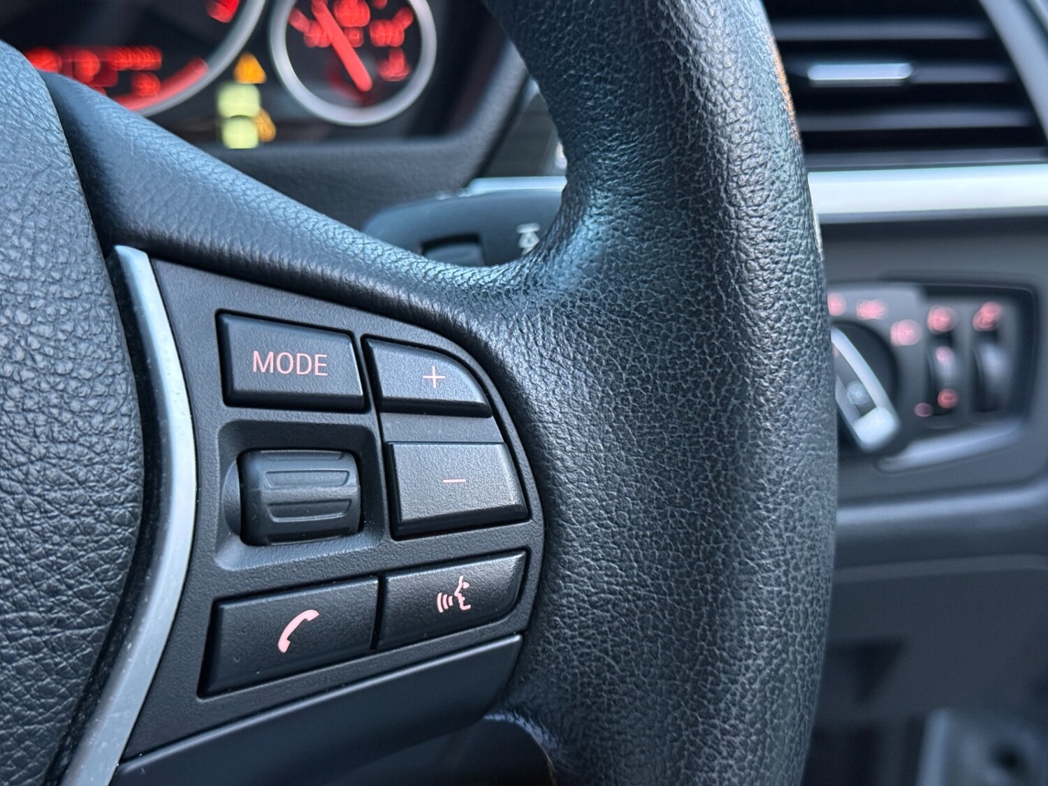 Used BMW 3 Series 2013 for sale - 78141002: Photo 34