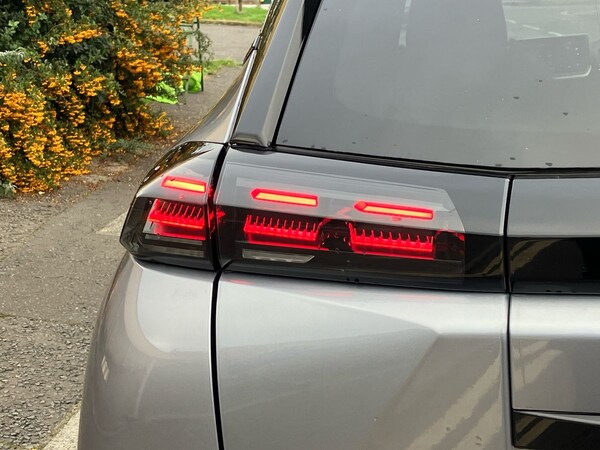 Used Peugeot 2008 2025 for sale - 76192261: Photo 46