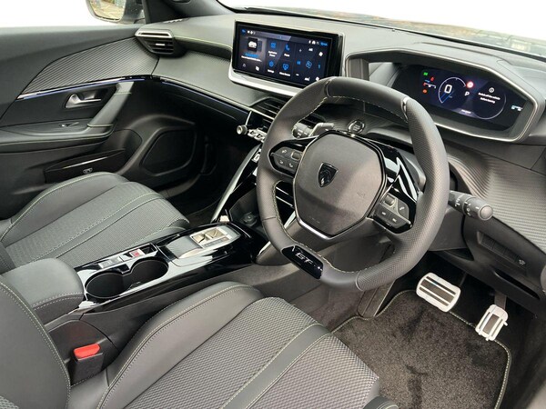 Used Peugeot 2008 2025 for sale - 76192261: Photo 9