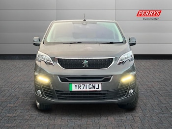 Used Peugeot Traveller 2021 for sale - 76892389: Photo