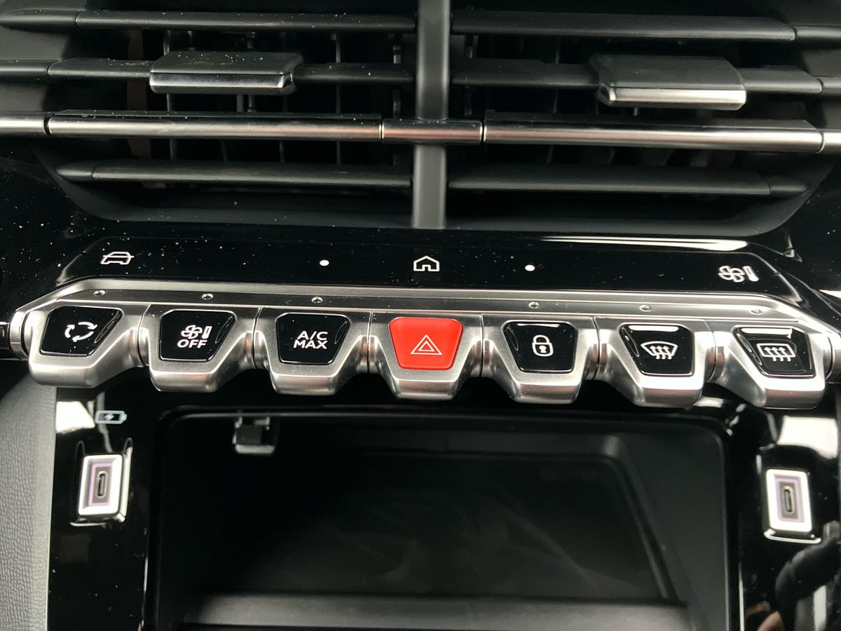 Used Peugeot 2008 2025 for sale - 76330675: Photo 12