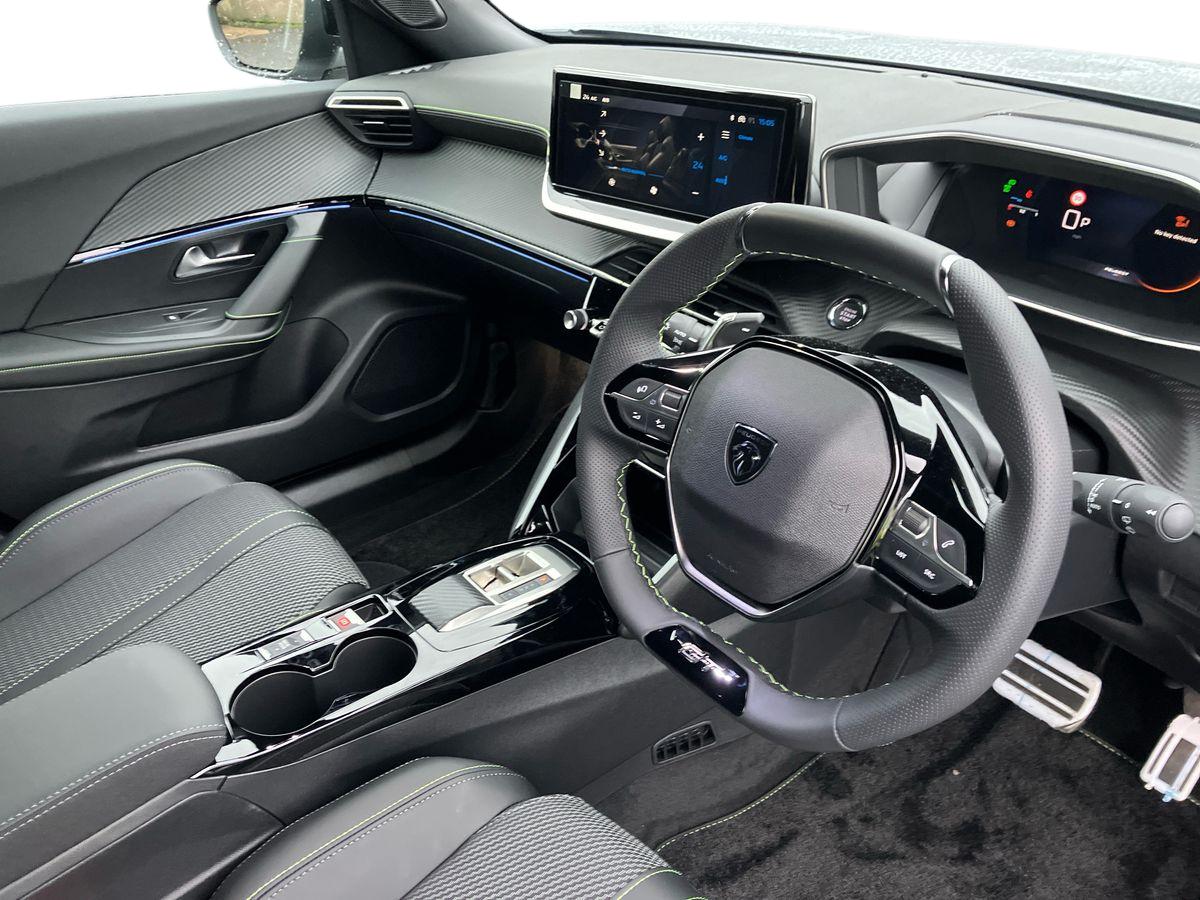 Used Peugeot 2008 2025 for sale - 76330675: Photo 8