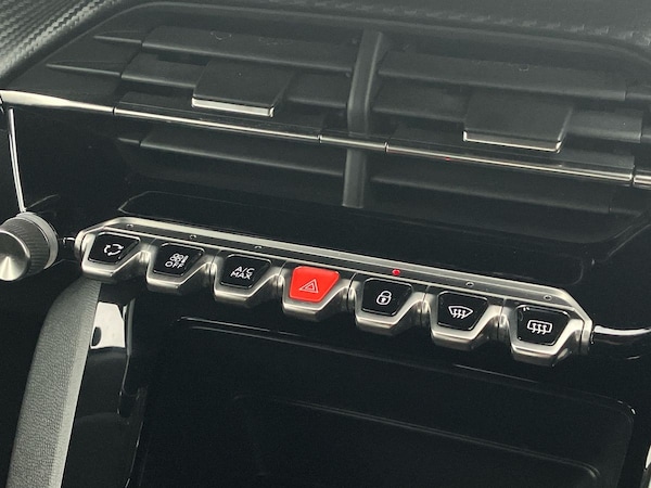 Used Peugeot 2008 2021 for sale - 76128278: Photo 12
