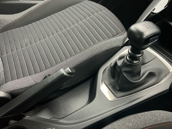 Used Peugeot 2008 2021 for sale - 76128278: Photo 17