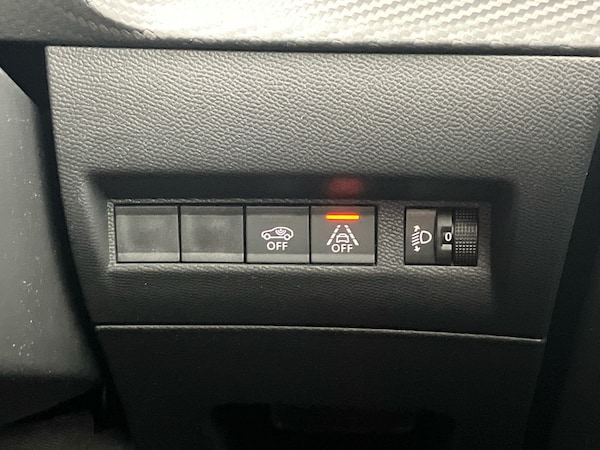 Used Peugeot 2008 2021 for sale - 76128278: Photo 22