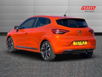 Used Renault Clio 2022 for sale - 76035300: Photo