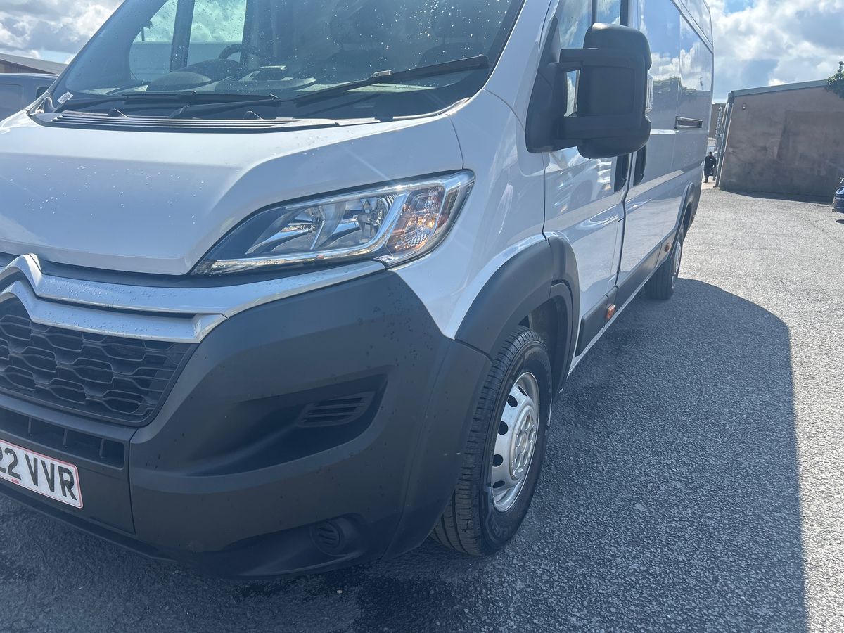 Vehicle 33