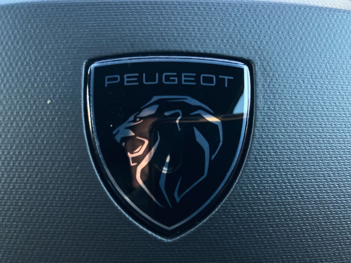 Used Peugeot 3008 2025 for sale - 76192304: Photo 36
